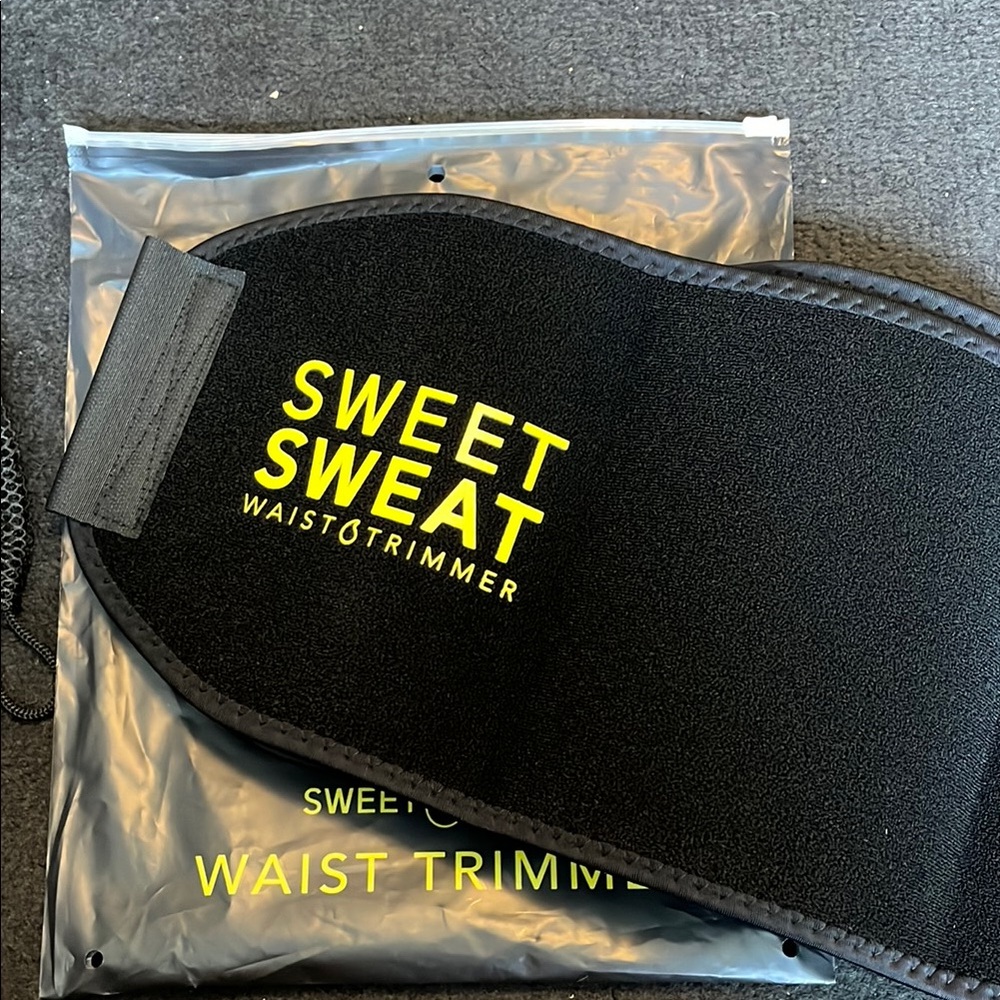 Yellow/Black Waist Trimmer